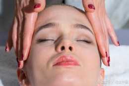 護膚資訊 ｜ 油性面板敏感，教你正確洗臉有效抗敏