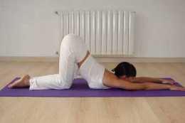 瑜伽核心練習動作，助你收緊腰圍，改善小肚腩，提升自身氣質